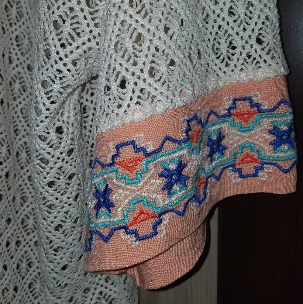 Flying Tomato knitted cover up - Picture 3 of 5